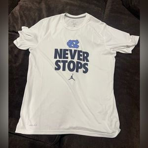 Carolina Never Stops shirt Nike Large dri-fit